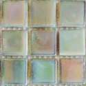 Nacre opaline