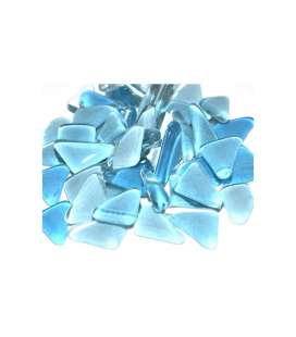 Galet de verre colorés bleu clair