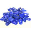 Galets de verre coloré bleu